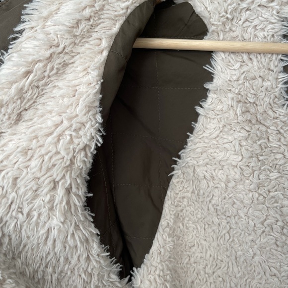 Aritzia jacket - Picture 5 of 5